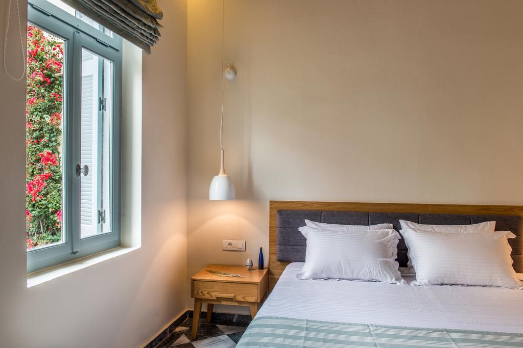 Hotel Off Chania  Ngoại thất bức ảnh